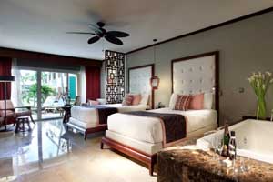 Garden View Premium Junior Suite at Grand Palladium Bávaro Suites Resort & Spa